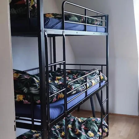 3 Between And Bochum Apartment *